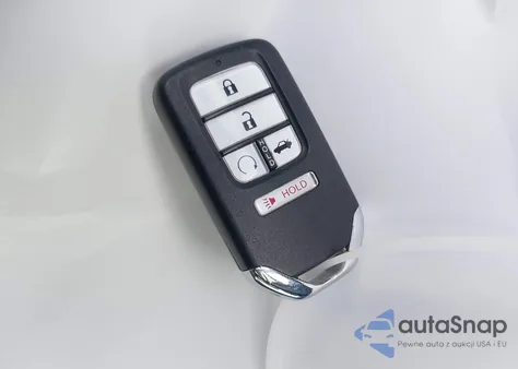 2021 Honda Accord Touring z USA, uszkodzony, nr VIN 1HGCV2F96MA025955